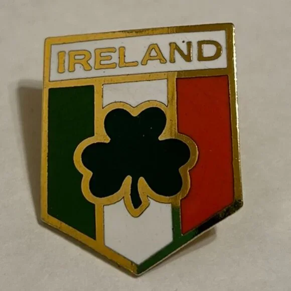 Ireland Pin - Picture 1 of 5